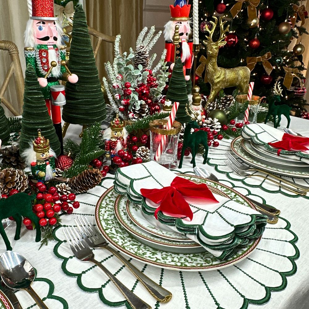 Pippa Placemat, White & Dark Green, Set of 4