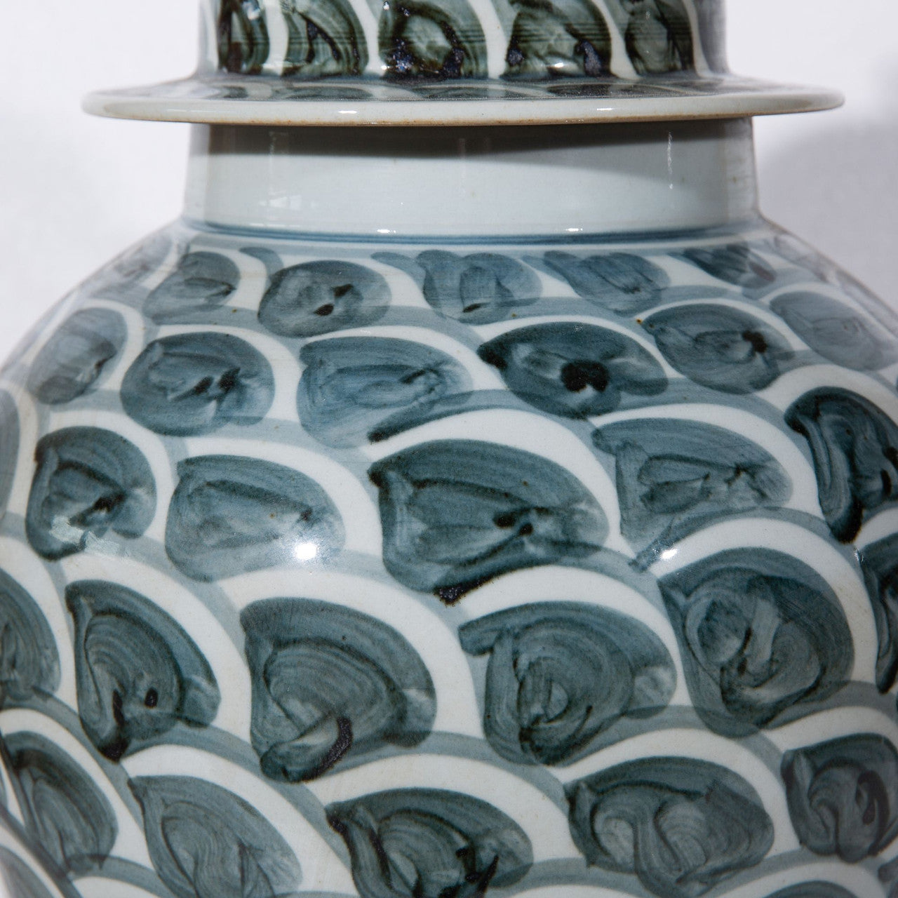Jefferson Fish Scale Temple Jar