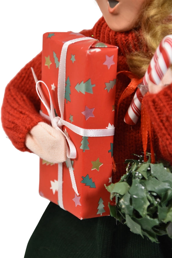 Byers Choice Shopping Family Girl