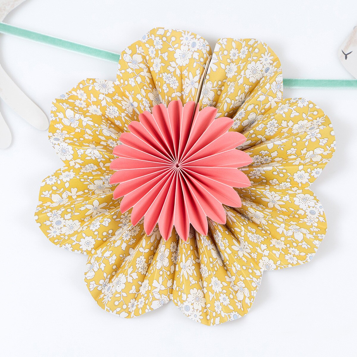 Meri Meri x Liberty Bunny Garland Set