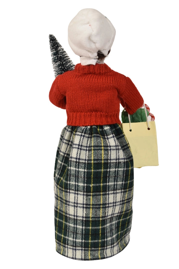 Byers Choice Shopping Family Woman