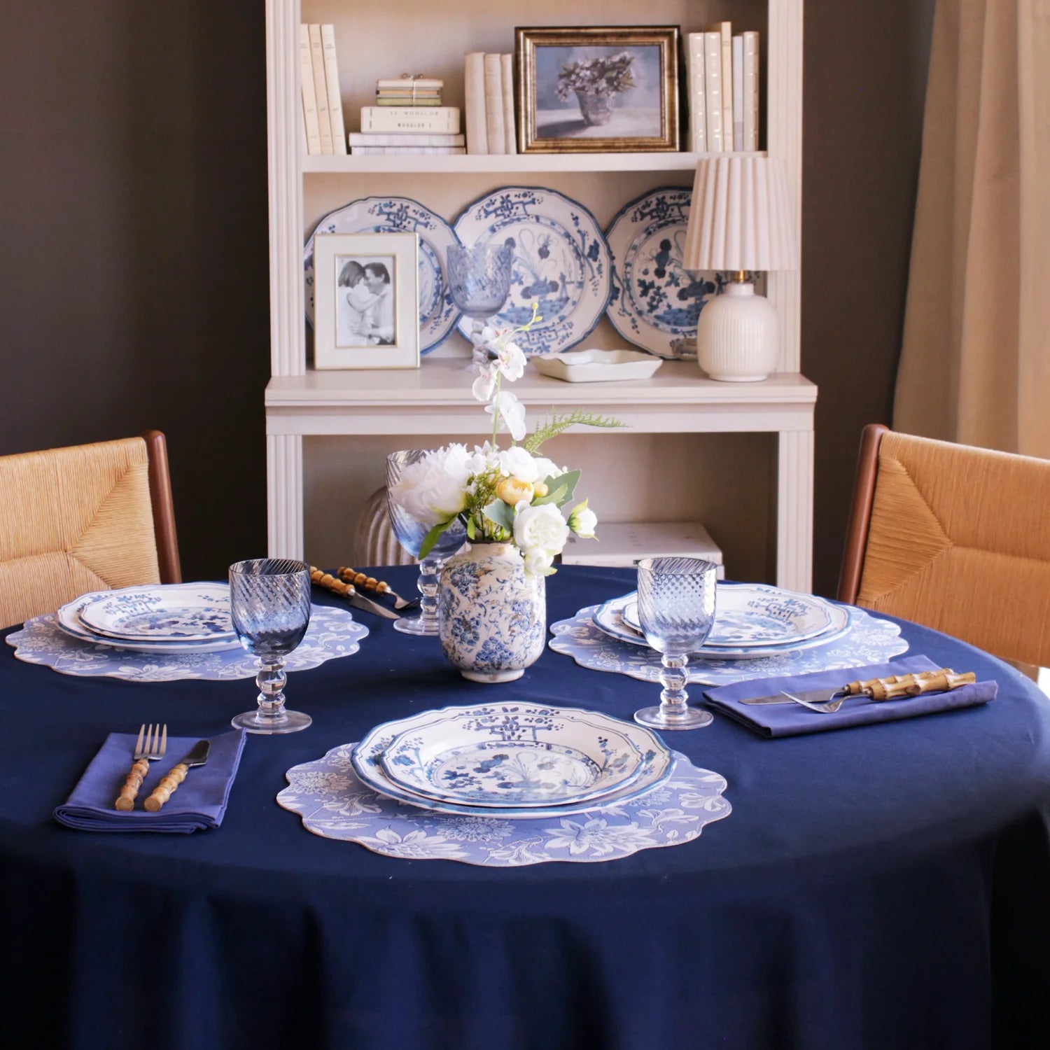 Beatriz Ball Vida Faenza 11" Dinner Plate, White & Blue