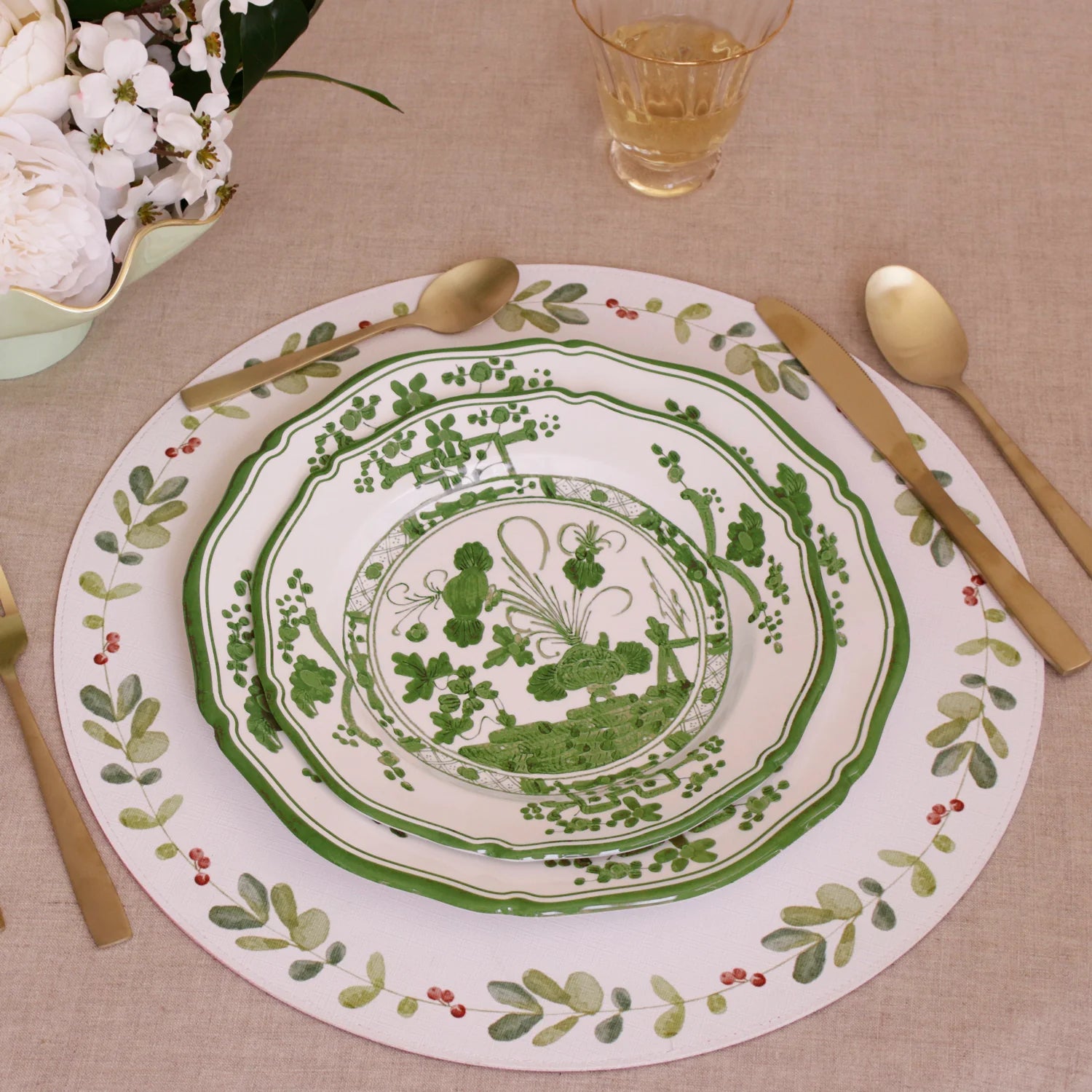 Beatriz Ball Vida Faenza 11" Melamine Dinner Plate, White & Green
