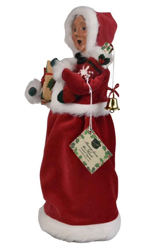 Byers Choice Message Red Velvet Mrs Claus