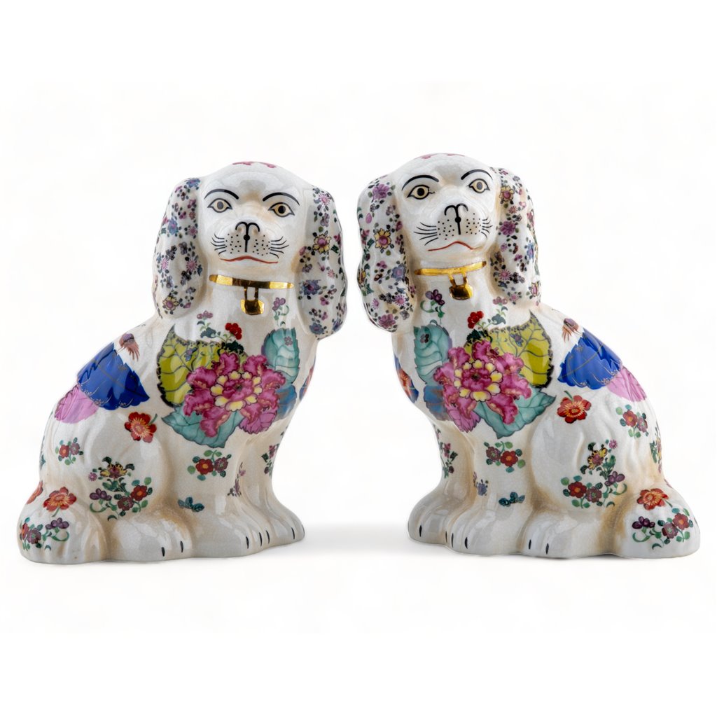 tobacco leaf staffordshire dogs SOLDTobacco #thefigandthefernws #yourhomemarketplace #staffordshire #accessories #bookcasestyling #winstonsalem #interiordecor #newandold 16.5L x 4W x 7H per pair Staffordshire Porcelain Tobacco Leaf Foo