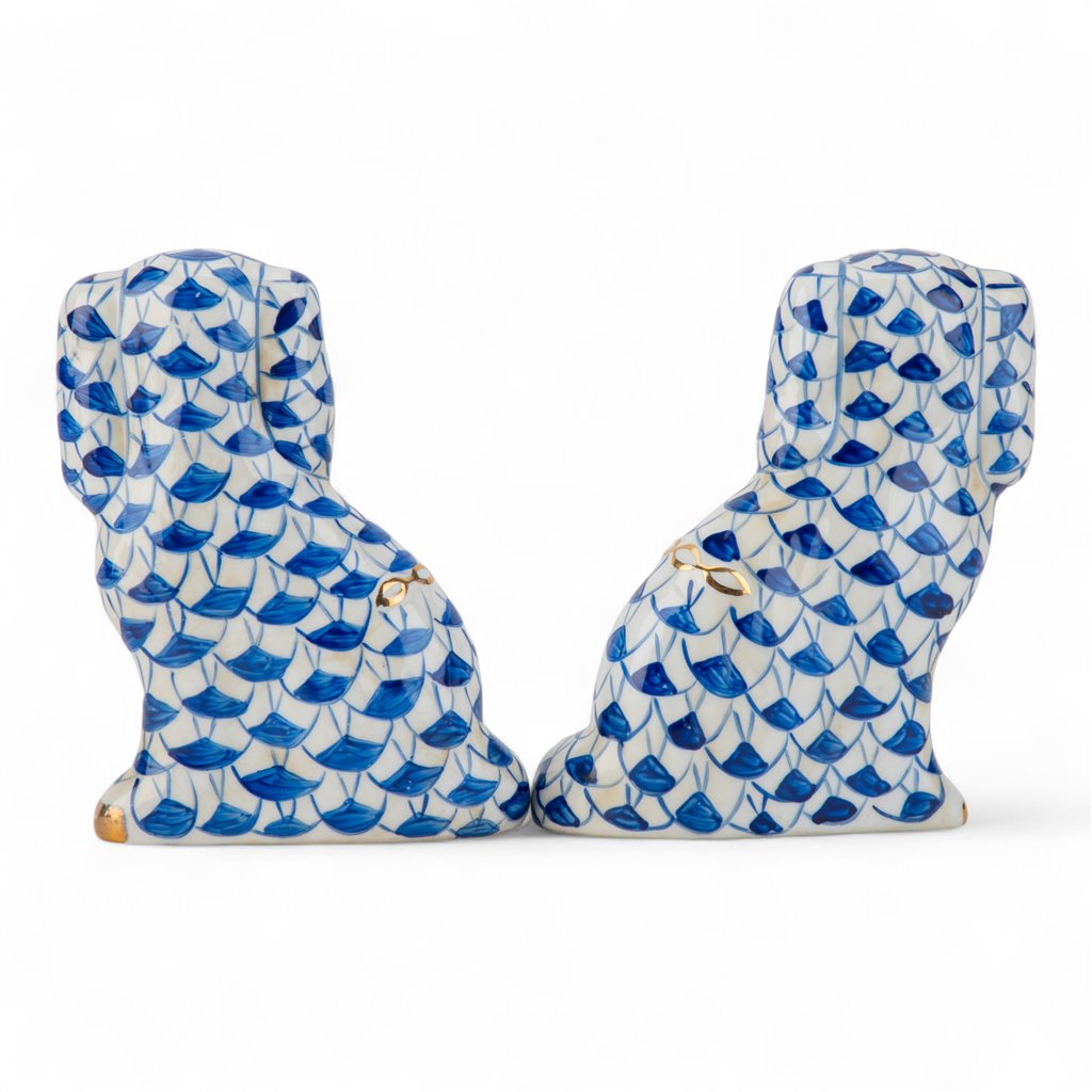 Claude Fishscale Spaniels, Blue