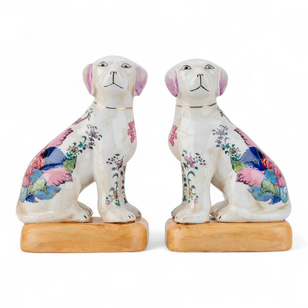 Tobacco Leaf Pedestal Spaniels