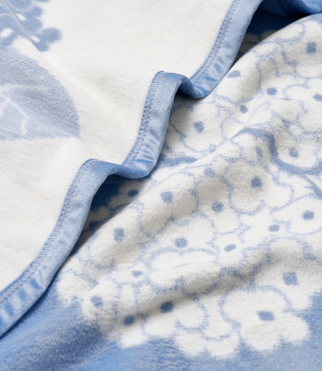 Hydrangeas Bluebell Blanket, Original