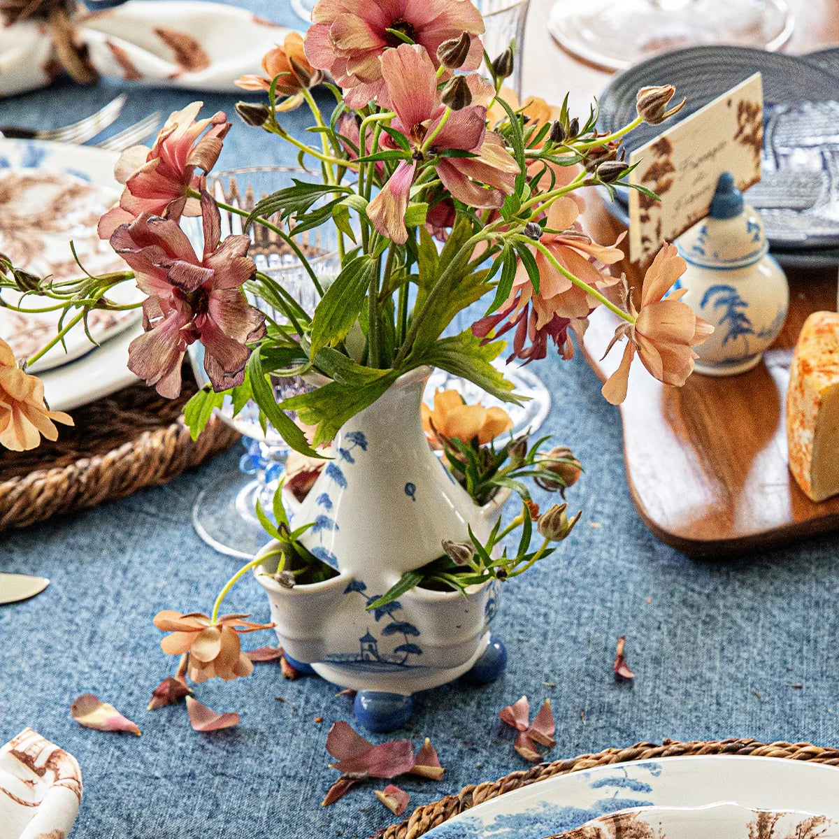 Juliska Country Estate 6" Tulipiere Vase, Delft Blue