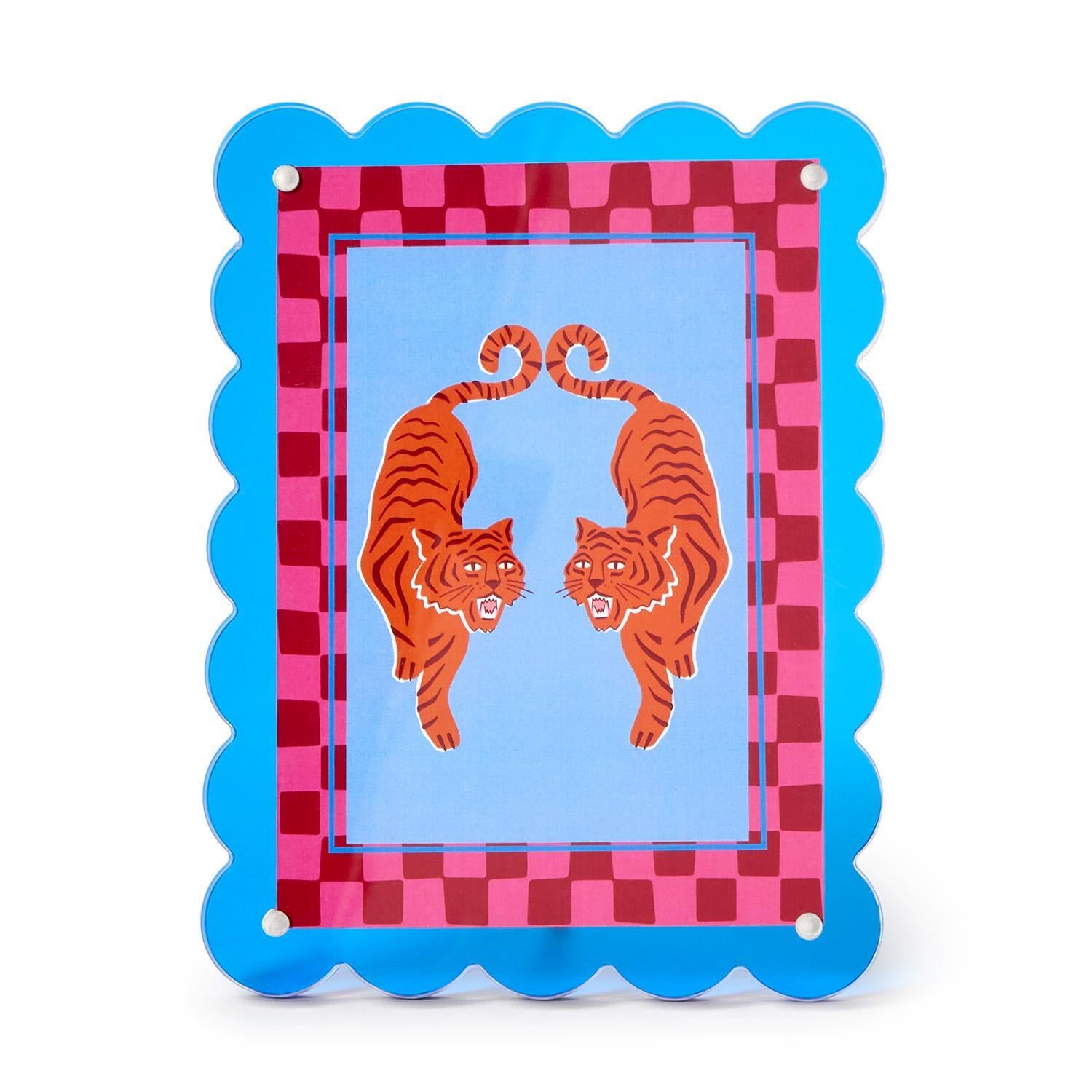 Scalloped Acrylic Photo Frame, 5 x 7, Blue