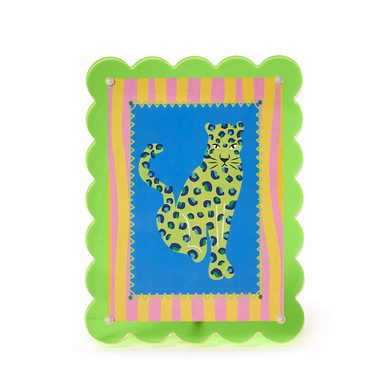 Scalloped Acrylic Photo Frame, 5 x 7, Green