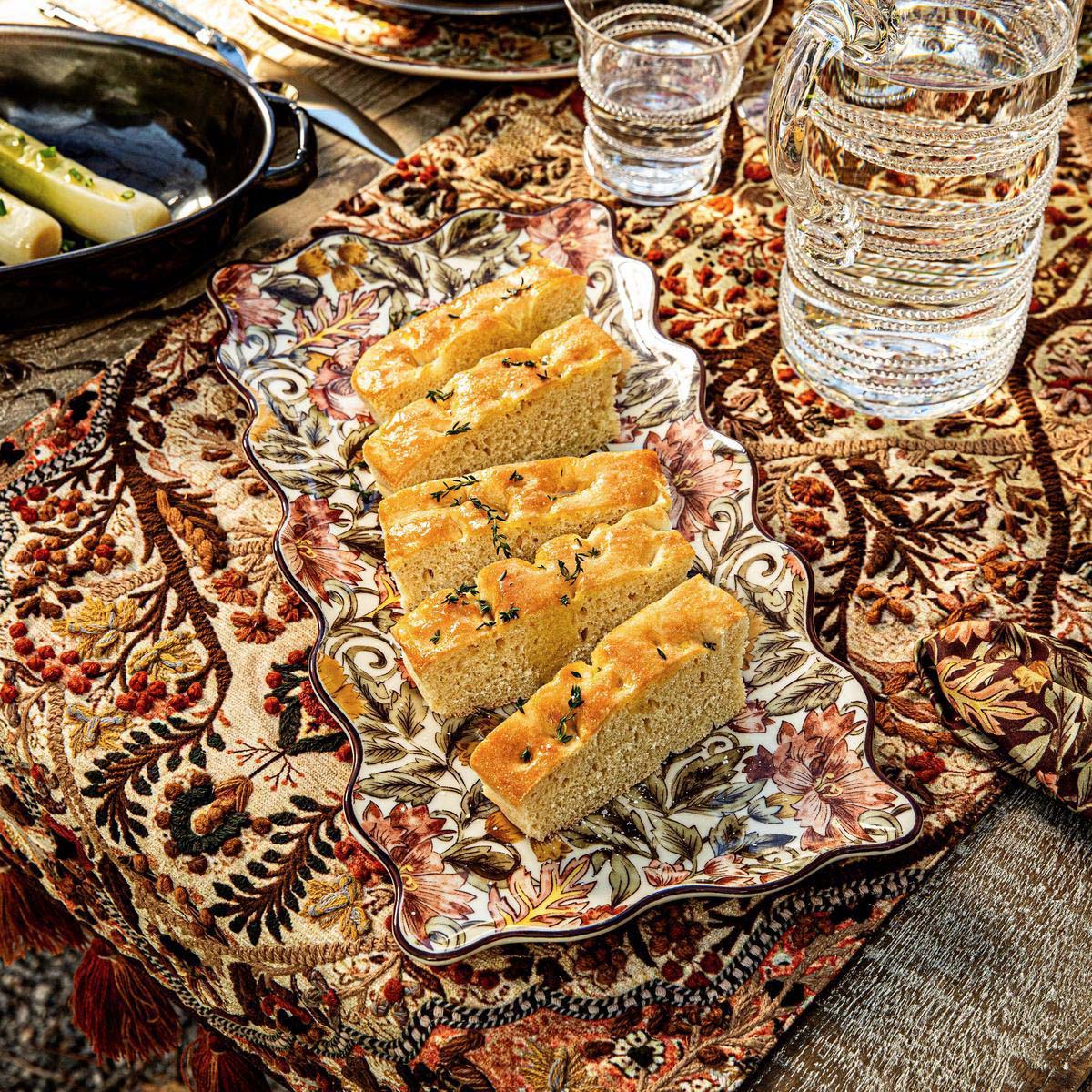 Juliska Willa 16" Hostess Tray, Amber
