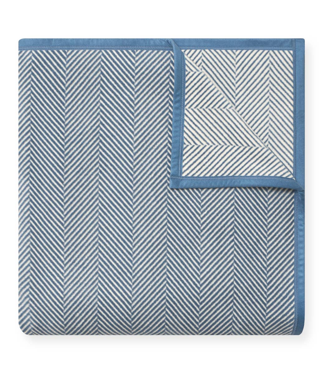 Harborview Herringbone Cornflower Blanket, Midi