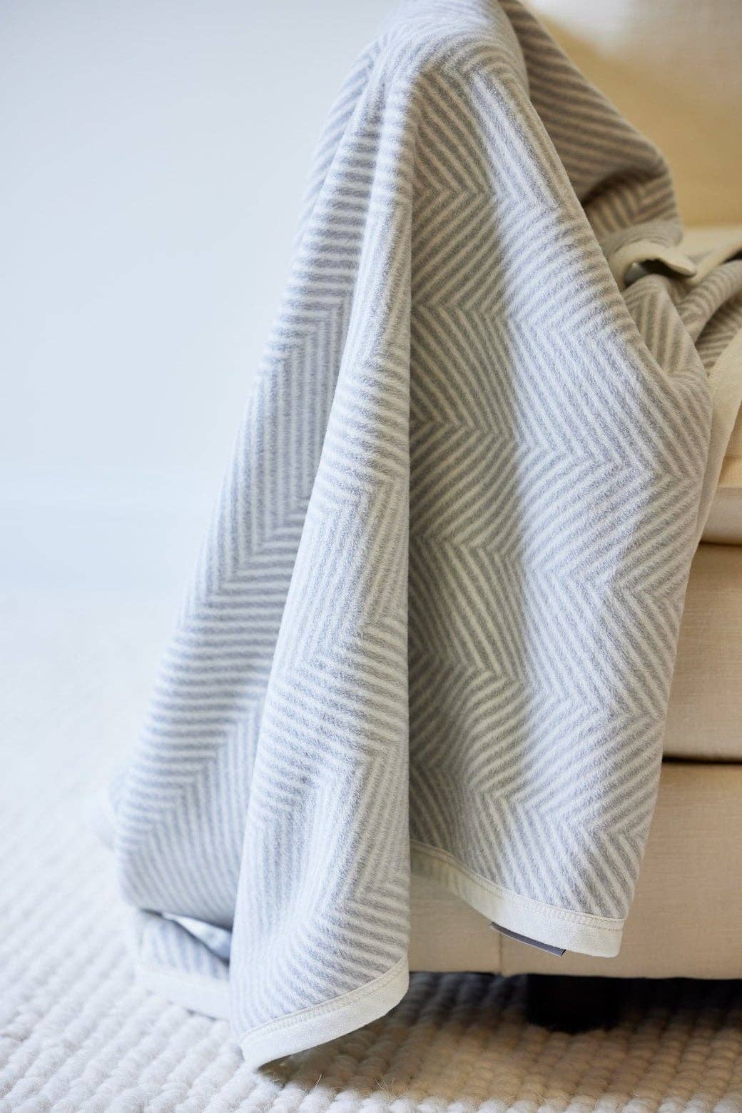 Harborview Herringbone Light Grey Blanket, Original