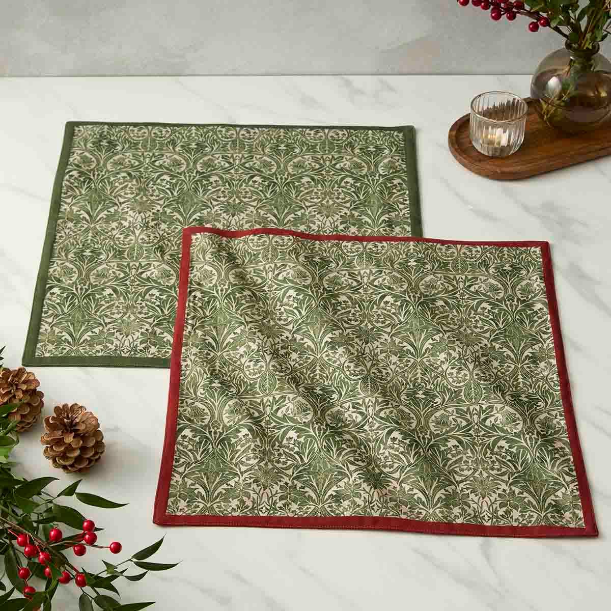 Spode Morris & Co. Bluebell Napkins, Set of 2