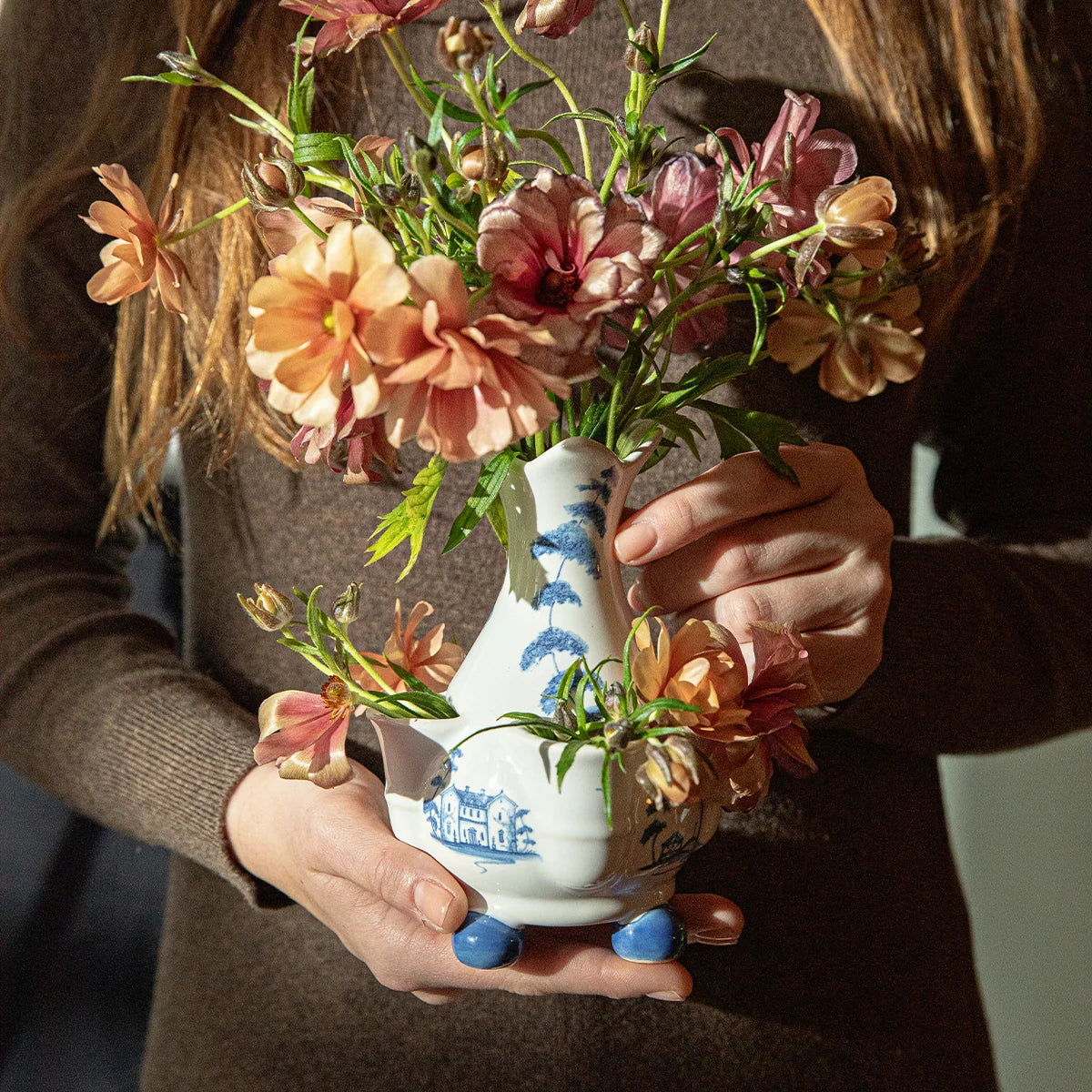 Juliska Country Estate 6" Tulipiere Vase, Delft Blue