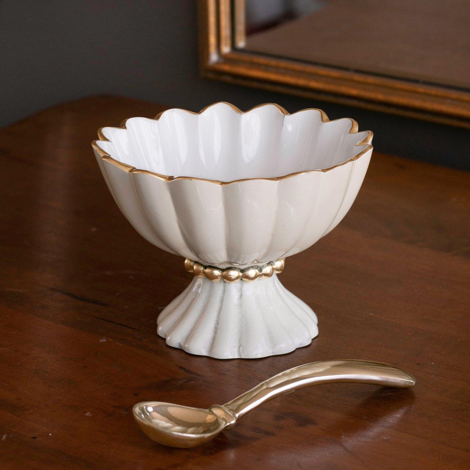 Beatriz Ball Encanto Vienna Mini Pedestal with Spoon, Cream & White
