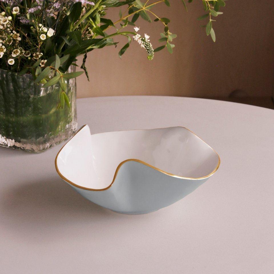 Beatriz Ball Enanto Aries Medium Bowl, Slate & White