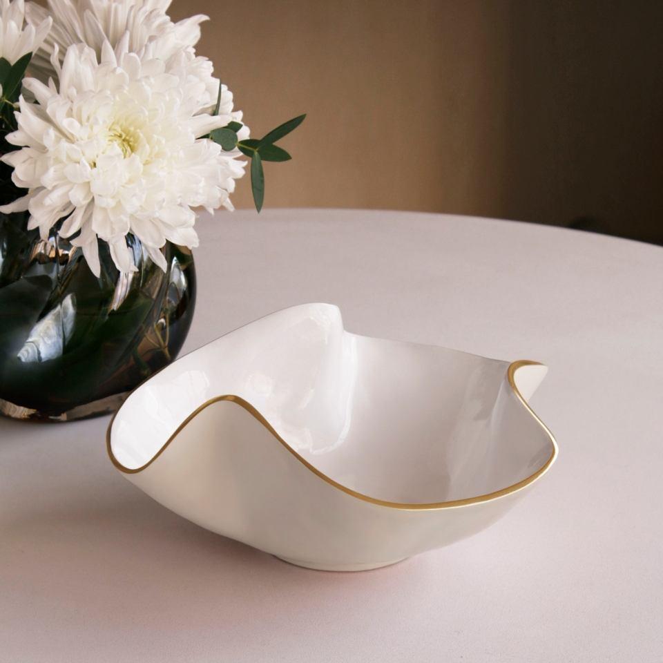 Beatriz Ball Enacnto Aries Medium Bowl, Cream & White