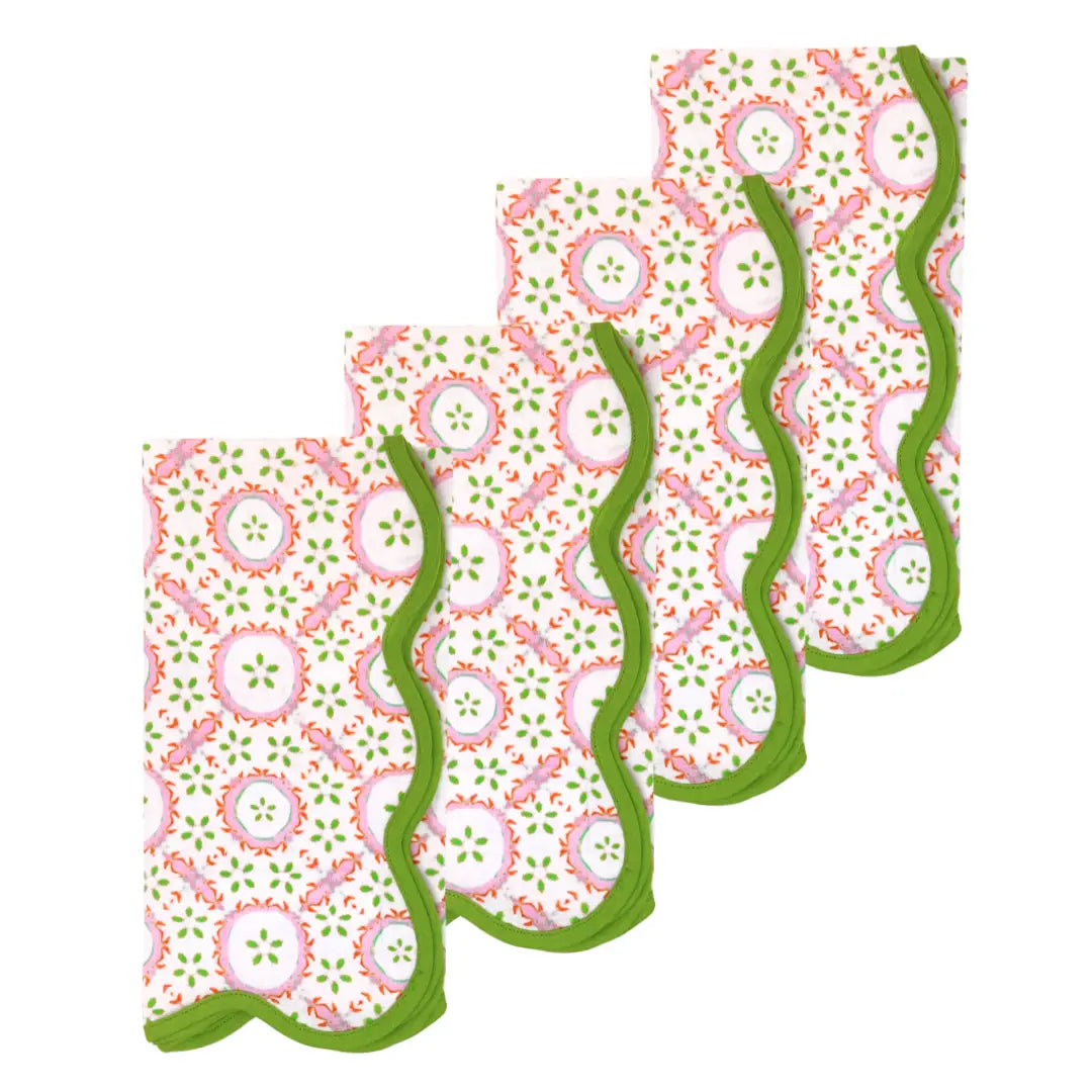 Rosie Scalloped Dinner Napkins, Set of 4