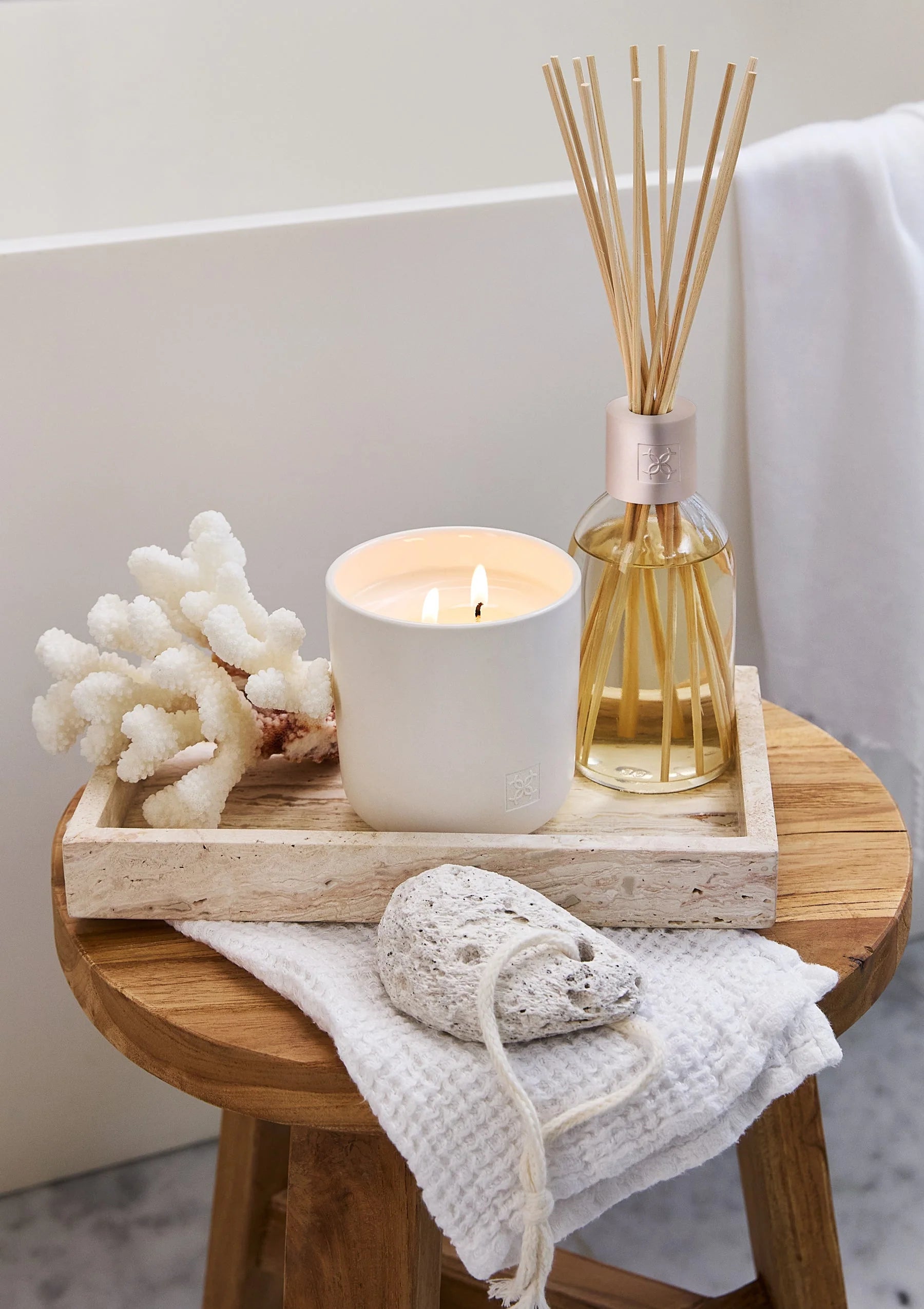 Circa Oceanique Scented Candle 10.6 oz.