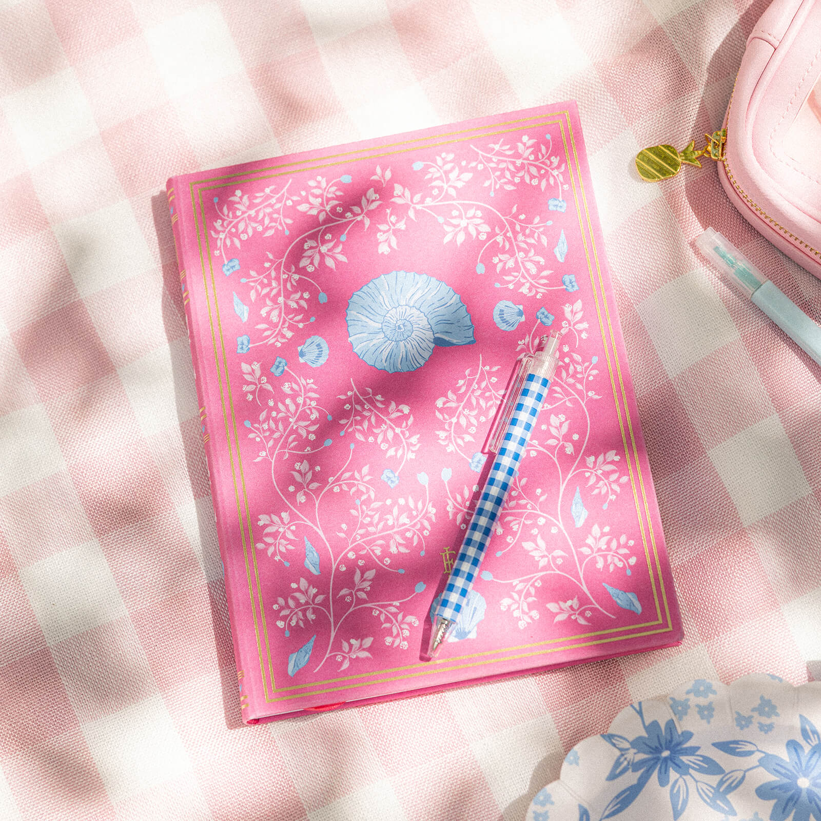 Linen Journal, Raspberry