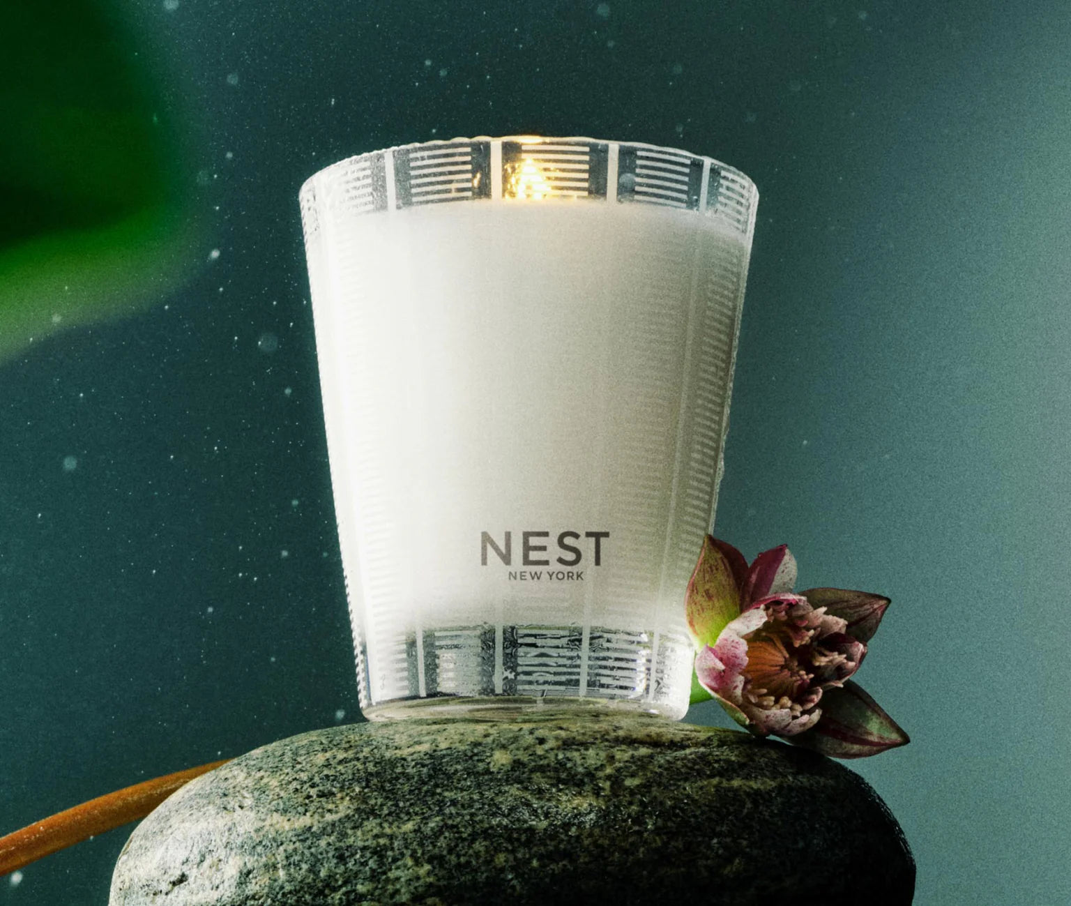 NEST Forest Rain Candle - Thumbnail 4
