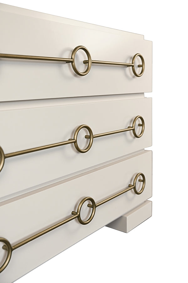 Worlds Away Roderick Chest, Antique White