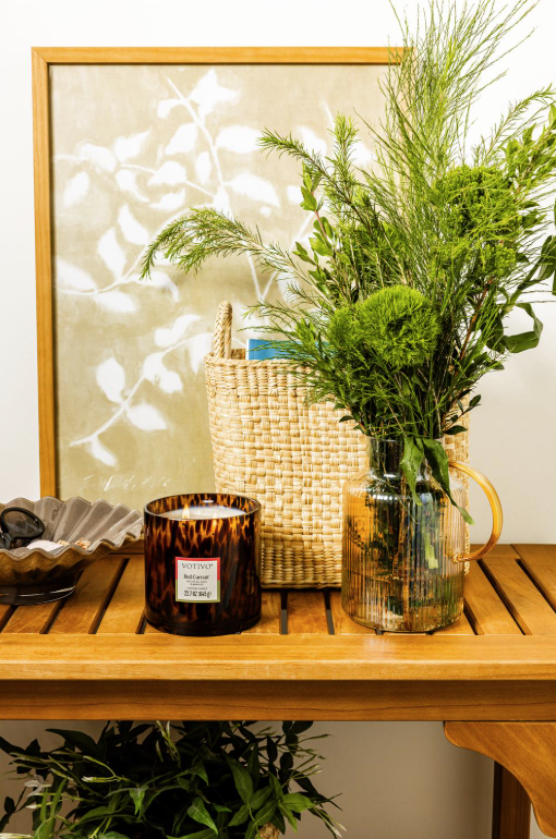 Votivo Red Currant 22 oz. Tortoise Candle