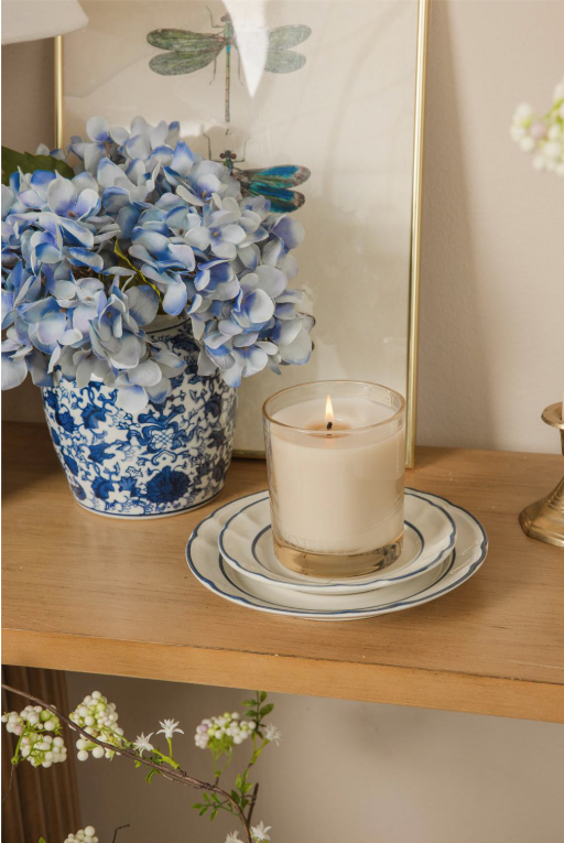 Votivo Tuberosa 10 oz. Signature Candle