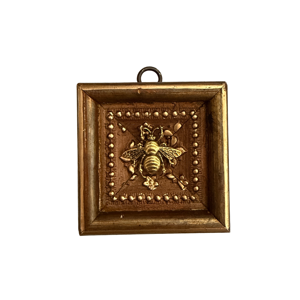 Museum Bee, Gilt Frame with Grande Bee