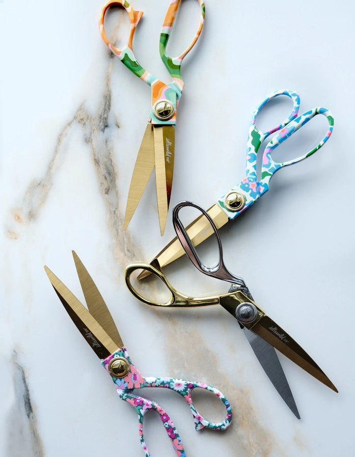 Designer Scissors, Ditsy Flower