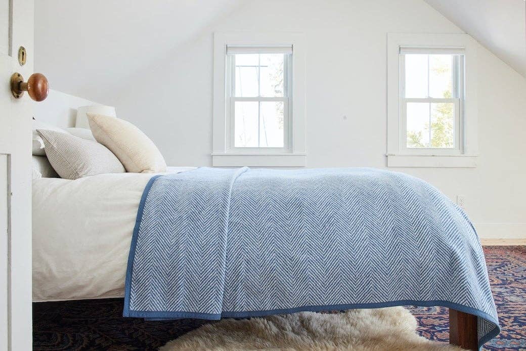Harborview Herringbone Cornflower Blanket, Midi