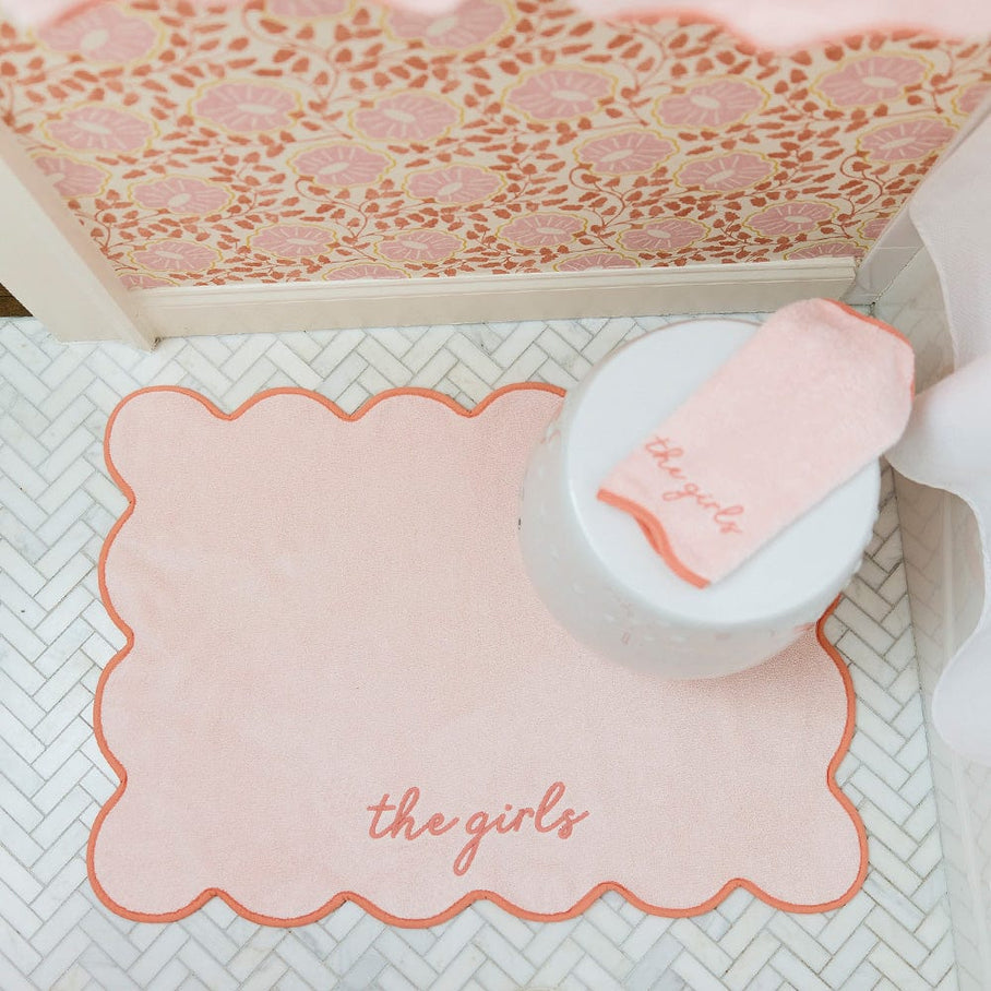 Weezie Scallop Bath Mat, Coral on Ballet Pink