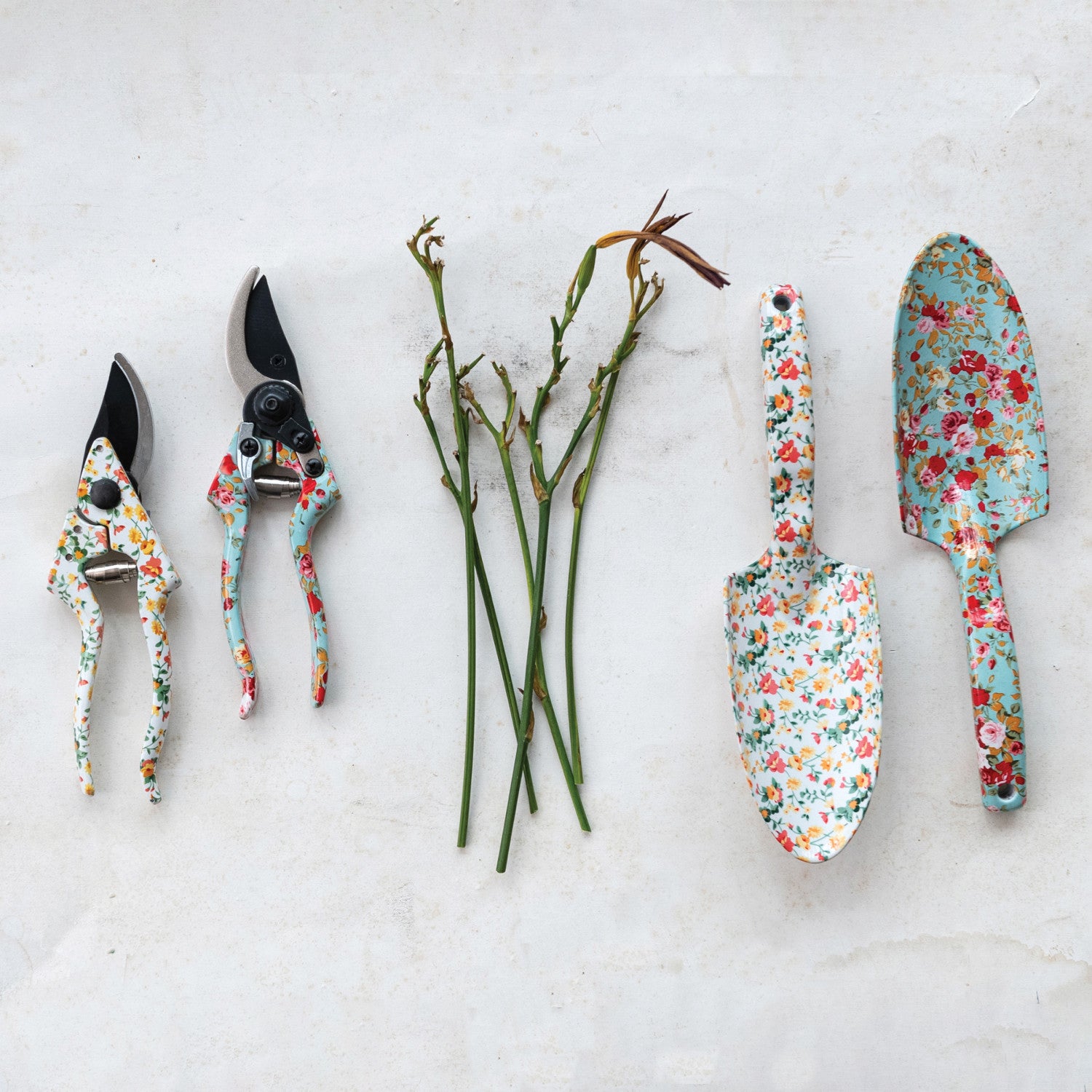 Aluminum Garden Spade with Floral Pattern, Light Teal