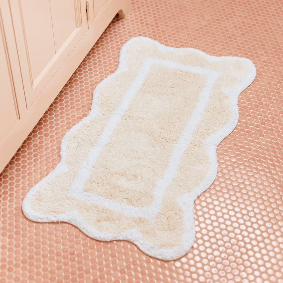 Weezie Scallop Bath Rug, Dune
