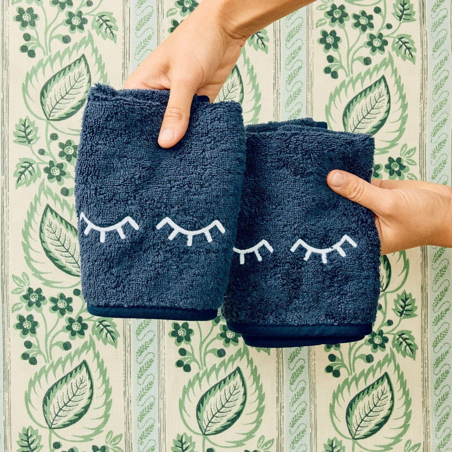 Weezie Makeup Towels Pair, Eyelids