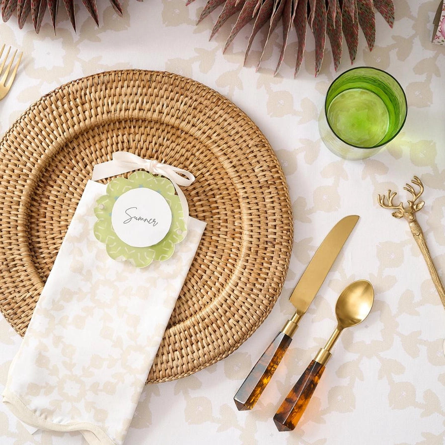 Highlands Beige Scalloped Dinner Napkins, Set of 4