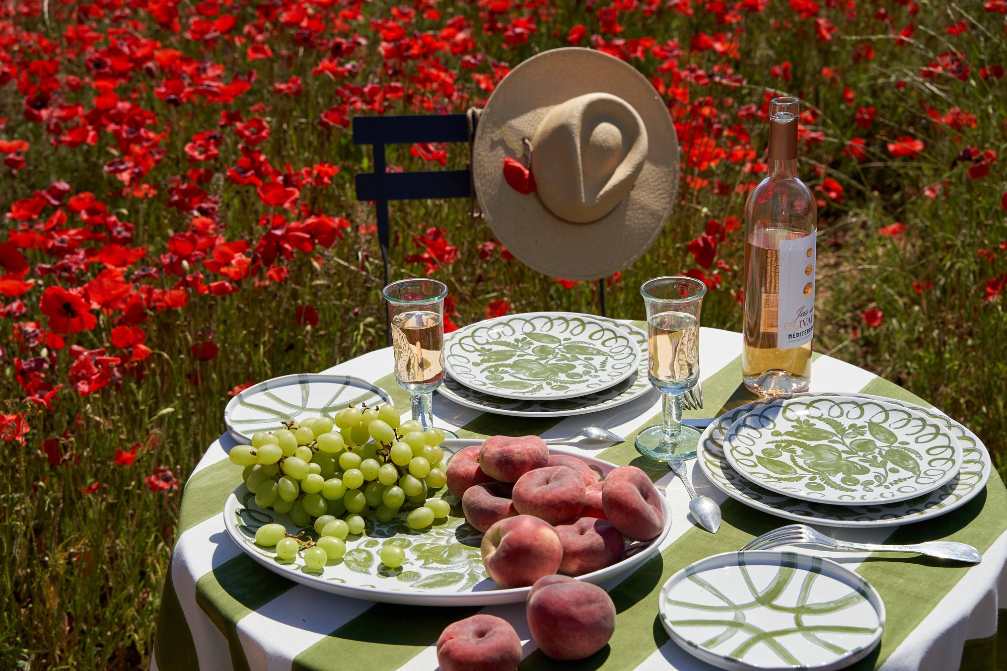 Amalfi Appetizer Plate, White & Green