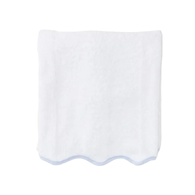 Weezie Scallop Bath Towel, Light Blue on White