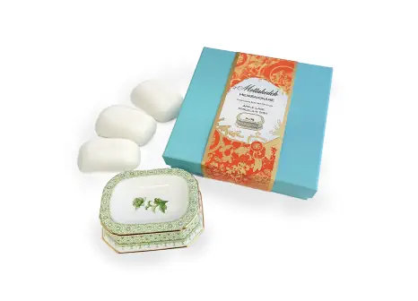 Mottahedeh Apple Lace Heirsavonare Gift Soap Set