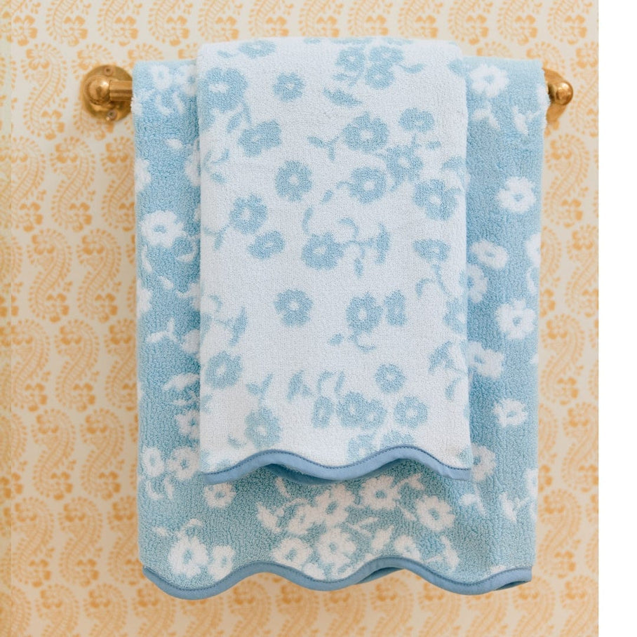 Weezie Patterned Scallop Hand Towels Pair, Sea Glass Margot