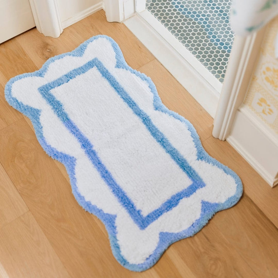 Weezie Scallop Bath Rug, Sky Blue