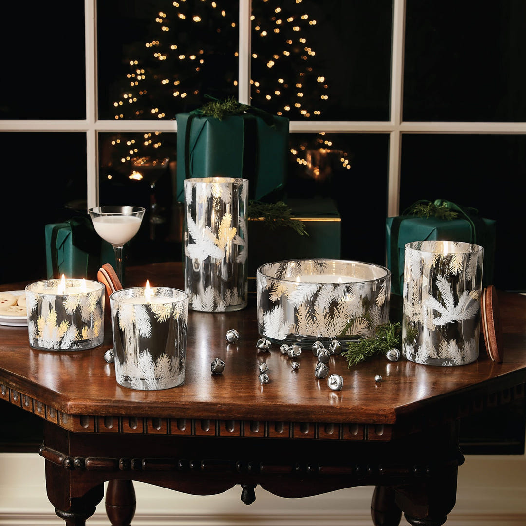 Thymes Frasier Fir® Statement 13 oz Poured Candle