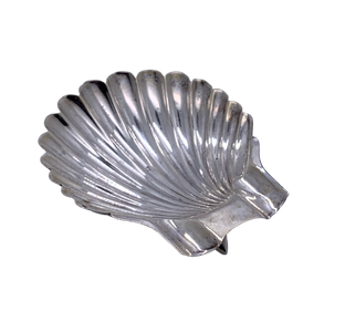 Vintage Scallop Shell Sterling Silver Ashtray - Hunt and Bloom